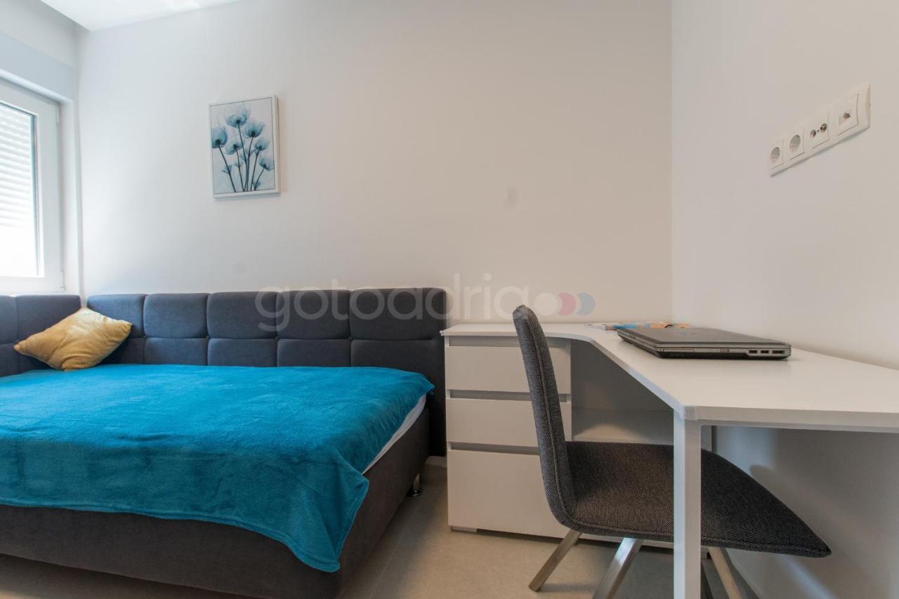 מאקרסקה Luxury Sea View Apt Padi Via Mare מראה חיצוני תמונה